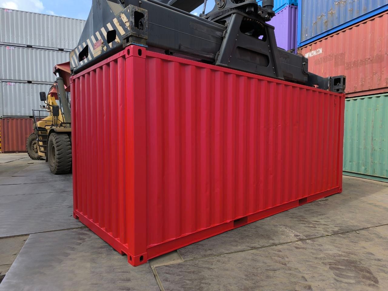 General Purpose (GP) Shipping Containers for Storage & Cargo
